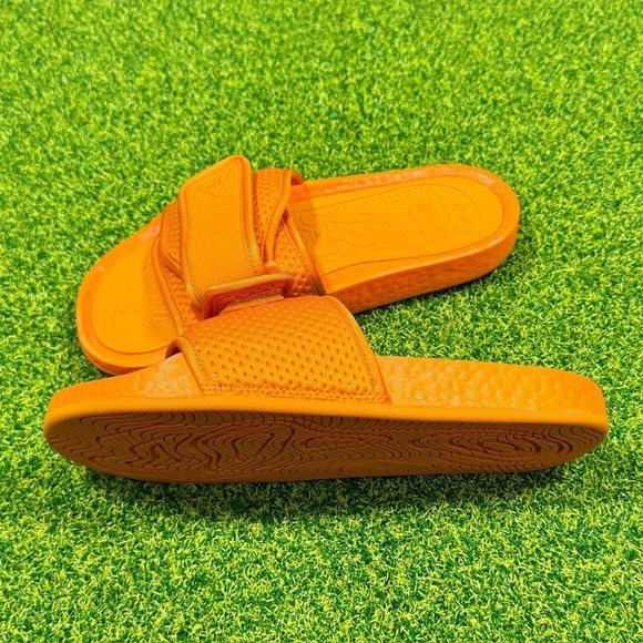 Adidas Originals Pharrell Chancletas HU Size 7 Boost Slides Orange FV7261 - Picture 2 of 6